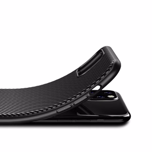 Crong Prestige Carbon ümbris seadmele iPhone 11 Pro Max, must