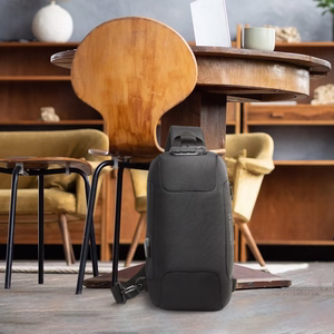 Wozinsky Premium Single Shoulder Anti-Theft City Backpack koos Organizer and USB - must