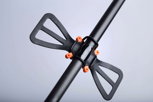 Deeper ITGAM0003 Phone Holder Compatible with min: 3.5in / 9 cm max: 5in / 13 cm diagonal screen size
