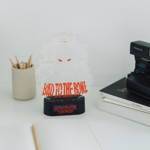 Stranger Things Bad To The Bone LED-öövalgusti, 16 × 24 cm
