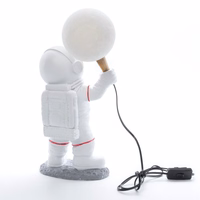 Moon laua lamp ASTRONAUT standing Kunst Deco (mudel 1) AMTL