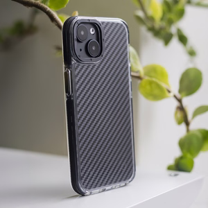 Acrylic Carbon ümbris for iPhone 16e / 17e must