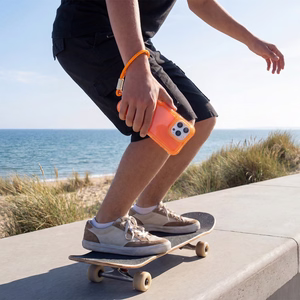 Safepop ümbris rihmaga iPhone 15 6,1" jaoks oranž