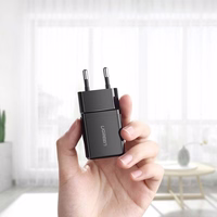 Ugreen 2.1A USB mains charger (must)