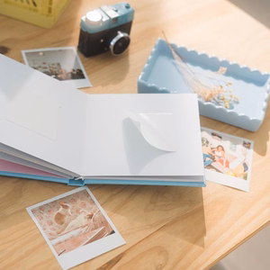 Moomins isekleepuv fotoalbum, 22 lehekülge, 16 × 16 cm