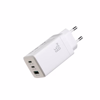 Joyroom JR-TG10 65W GaN 2x USB-C + USB-A seinalaadija 100W USB-C - USB-C 1.2m kaabliga - valge