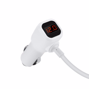 Autopistikupesa jagur Hoco Z13, 2 USB-pordi ja 3 pistikupesaga
