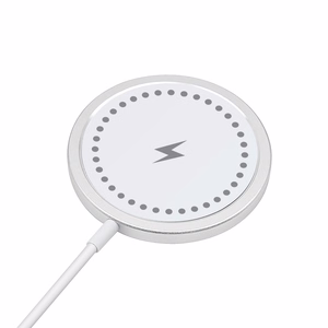 Maxlife MXWC-05 magnetiline traadita laadija 15W valge