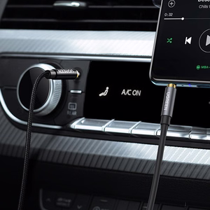 Ugreen AV118 10592 kaabel 3.5 mm mini jack (pistik) / 3.5 mm mini jack (pesa) 1m - hõbedane