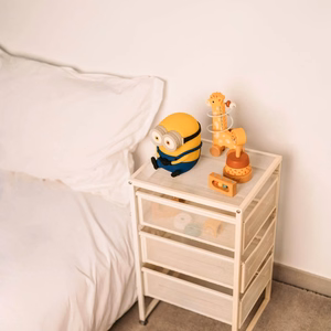 Minions Bobi pehme silikoonist LED-öövalgusti lastele, 15 cm