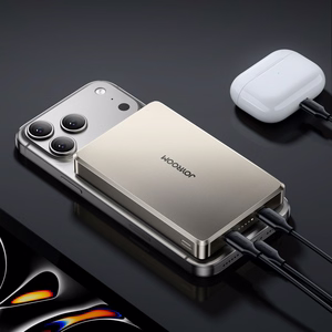 Joyroom JR-PBM08 Pro 22,5 W 10000 mAh akupank juhtmevaba laadimise ja 2 x USB-C-pordiga – titaan