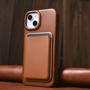 iCarer CE Oil Wax Premium Leather Folio Case iPhone 14 Plus magnetic flip case MagSafe brown (AKI14220707-BN)