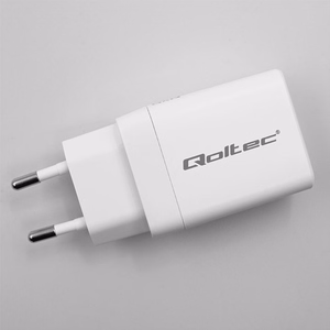 Qoltec 51825 GaN 45W laadija, 5-20V, 1.5-3A, 1 x USB-C PD, 1x USB QC 3.0, valge