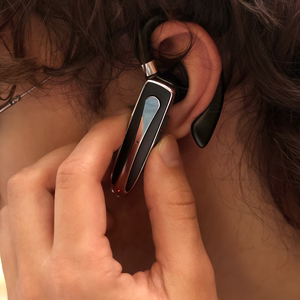 Maxlife Bluetooth headset MXBH-01 with charging ümbris