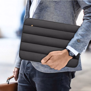 Tech-Protett Fluffy Laptop Kott 15-16 - must
