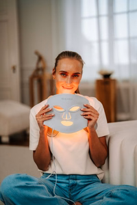 Beautifly AuraSkin Pro LED-valgusteraapia näomask