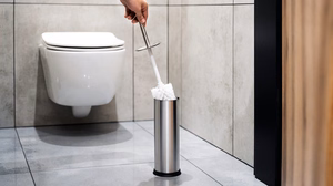 WC-hari, hõbedane