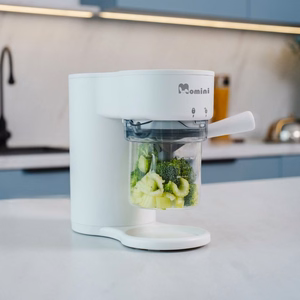 Momini YummyMaker 5-ühes imikutoidu aurutav blender isesteriliseerimisfunktsiooniga