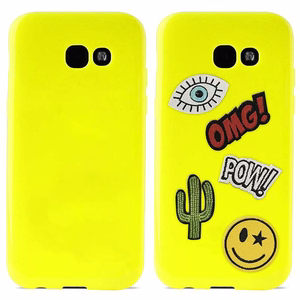 PURO Patch Mania ümbris seadmele Samsung Galaxy A3 (2017) koos 5 dekoratiivse embleemiga, kollane