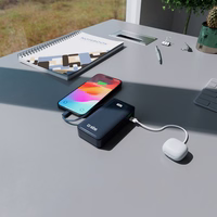 Powerbank SBS 10000 mAh 20W sisseehitatud USB-C kaabli ja digitaalse ekraaniga - tumehall