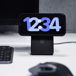 Crong MagSpot Pivot Stand kolm-ühes juhtmevaba laadija iPhone'ile, Apple Watchile ja AirPodsidele, MagSafe'iga ühilduv, must