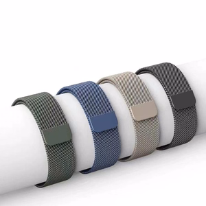 Magnetic Strap Apple Watch 38/40mm Магнитный ремешок Apple Watch браслет - красный