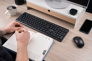 Savio KB-02 klaviatuur kodu/kontor USB QWERTY must