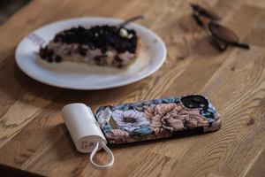 Внешний аккумулятор Forcell F-Energy Power Plug F5K3 PD 20W 5000 mAh со встроенным коннектором Lightning белый
