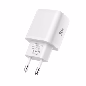 Tech-Protect NCA30 PD 30W QC3.0 USB-A / USB-C Wall Laadija + USB-C / Lightning Kaabel 100cm - valge