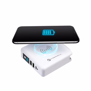 Multifunction laadija Forcell F-Energy 4in1 2 x USB A + USB C 15W + akupank 8000mAh + juhtmevaba charging valge