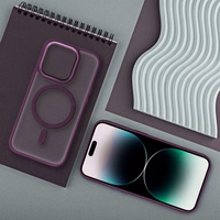 MATTE MAG COVER Ümbris compatible with MagSafe jaoks IPHONE 17 plum punane
