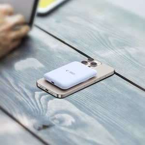 Tech-Protect LifeMag PB10 Powerbank with MagSafe 5000mAh 15W USB-C port - blue + USB-C cable
