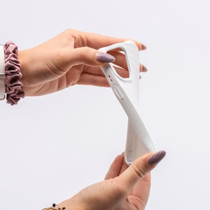 Silicone Zephyr Mag Cover ümbris iPhone 16-le, ühildub MagSafe'iga, valge