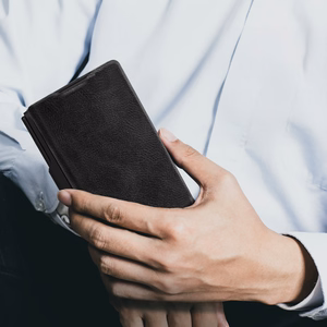 Nillkin Qin Pro Ümbris jaoks Samsung Galaxy Z Fold 7 with S Pen Space - Must