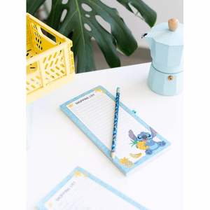 Disney Stitch Tropical magnetiga ostunimekirja märkmik külmkapile koos pliiatsiga, 10 × 21 cm