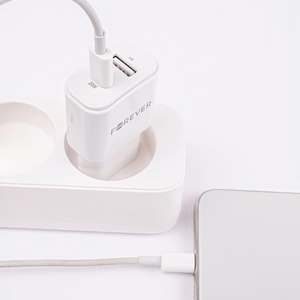 Forever TC-01-20AC PD QC laadija 1x USB-C 1x USB 20W valge