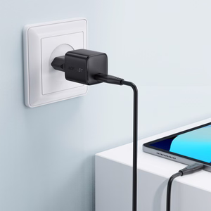 Acefast A118 зарядное устройство 30W GaN USB-C — чёрный