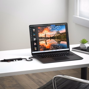 Adapter HUB 7in1 USB C Satechi ST-P7SK must