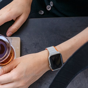 Магнитный ремешок для Apple Watch SE, 9, 8, 7, 6, 5, 4, 3, 2, 1 (41, 40, 38 mm) Dux Ducis (LD Version) - серо-оранжевый