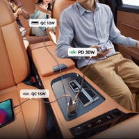 Joyroom JR-CCL07 3-in-1 Car Laadija with Built-in Retractable Kaabel - Dark hall