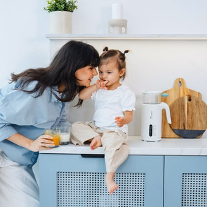 Momini TinyCook 6-ühes aurutav blender piimavalmistusfunktsiooniga