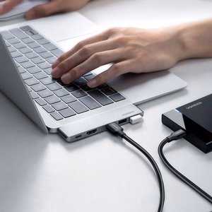 Ugreen HUB 60559 2x USB-C / USB-C PD (Thunderbolt 3, 100W, 4K 60 Hz, 10 Gbps) / HDMI 4K 30 Hz / 3x USB 3.0 MacBook Pro / Air - hall