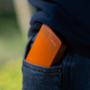 Blavec akupank 10000mAh BJ-04 Slim 13,5mm - Type C - 22,5W magnetiline Magsafe 3 in 1 (PBBJ04-MC10O) oranž klaas