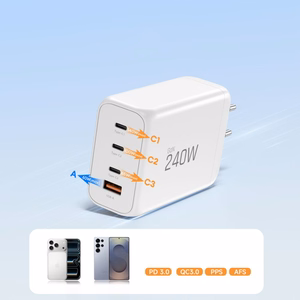 Tech-Protect NC240W-GaN 4-portiline 240W seinalaadija - valge