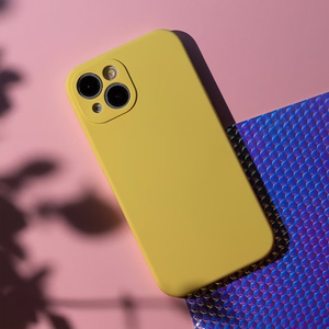 Mag Invisible case for iPhone 14 Pro 6,1" pastel yellow