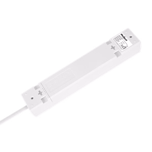 Rebel pikendusjuhe, 5 prantsuse tüüpi pistikupesa, 5 m, lülitita, 3×1,5 mm, valge