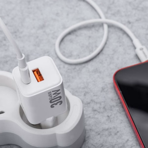 Phone laadija Forcell F-Energy Mini GaN III USB C + USB A QC4.0 PD 30W VT-35 valge 0INT