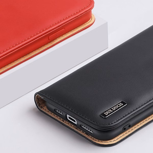 Dux Ducis Hivo Nahast Flip Cover Ehtne nahast rahakott kaartide ja dokumentide jaoks iPhone 14 Pro Brown