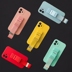 Köiega ümbris Geeli ümbris koos ketiga kinnitusrihmaga koti kinnitusrihm iPhone 13 Pro roosa