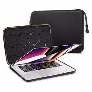 Tech-Protect Hardpouch jaoks 15-16 Laptops - must and oranž